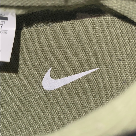 Nike sock dart size 9 palmgreen deadstock* w/box - Picture 2 of 8